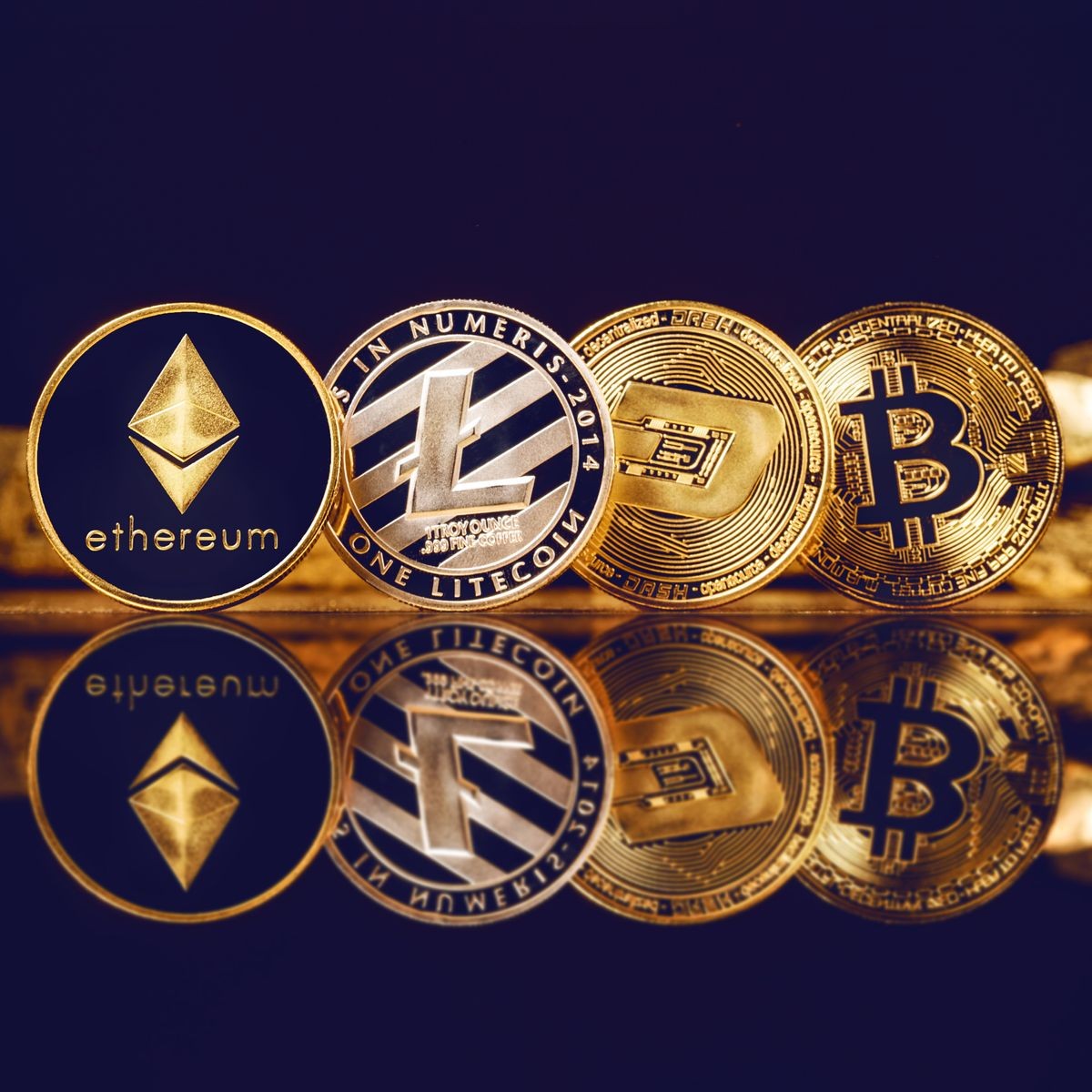 Kriptovalūta Investīcijas Treidings Nauda Bitcoin